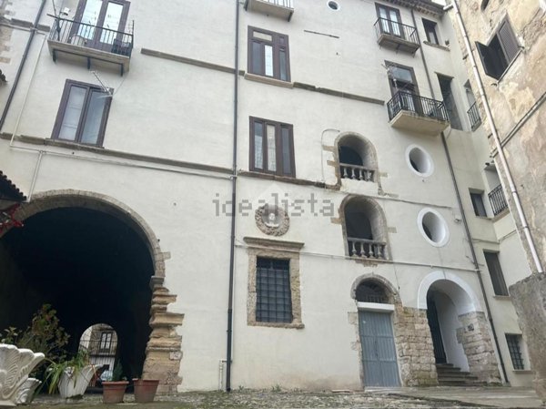 appartamento in vendita a Cosenza in zona Cosenza Vecchia