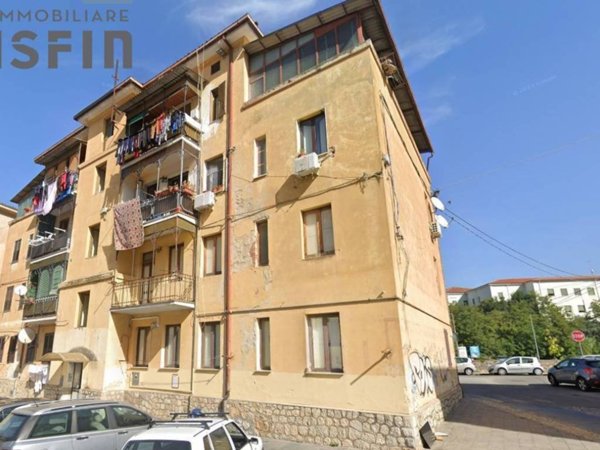 appartamento in vendita a Cosenza in zona Cosenza Vecchia