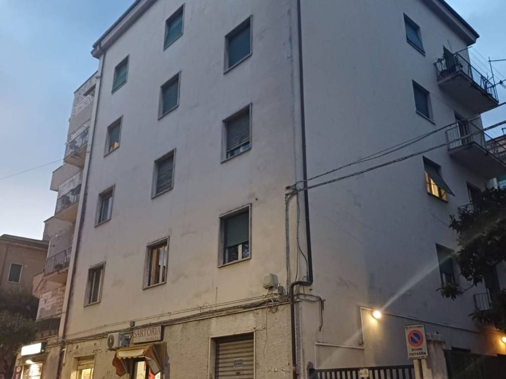 casa indipendente in vendita a Cosenza in zona Cosenza Vecchia