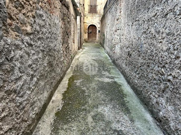 appartamento in vendita a Cosenza in zona Cosenza Vecchia