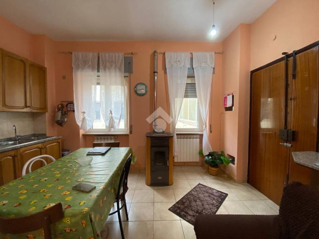 appartamento in vendita a Cosenza in zona Panebianco