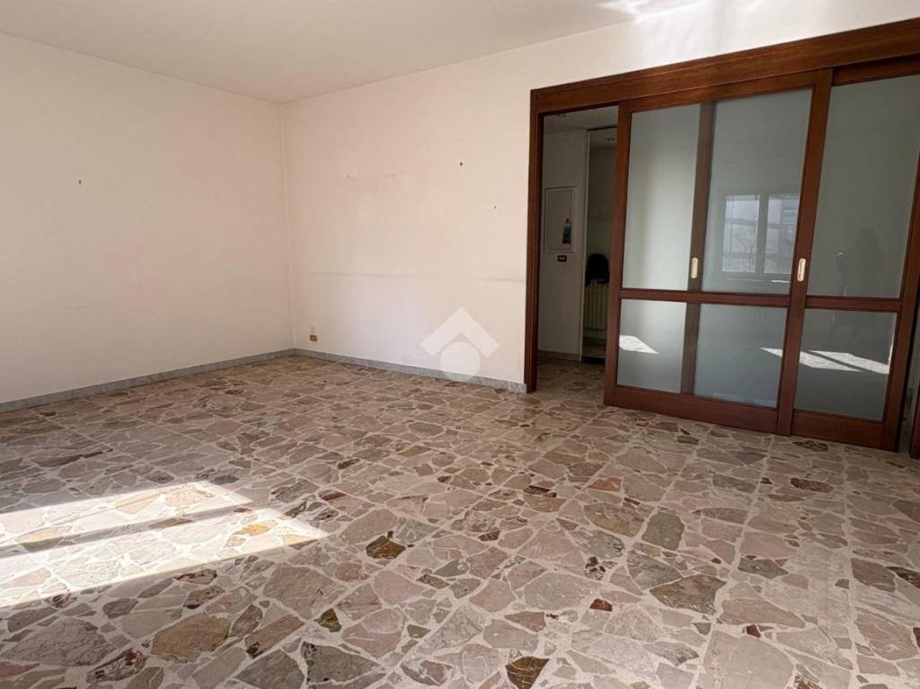 appartamento in vendita a Cosenza in zona Panebianco