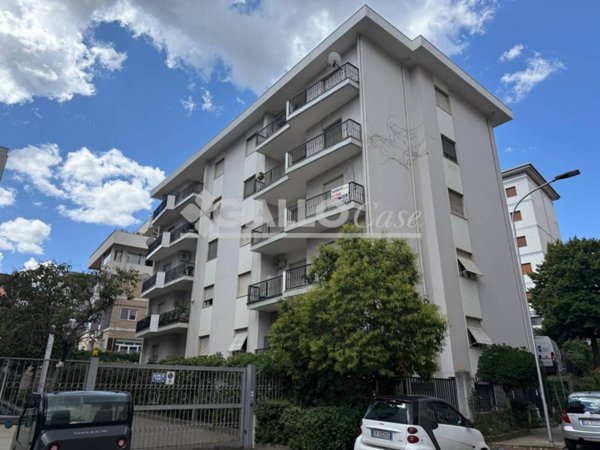 appartamento in vendita a Cosenza in zona Panebianco