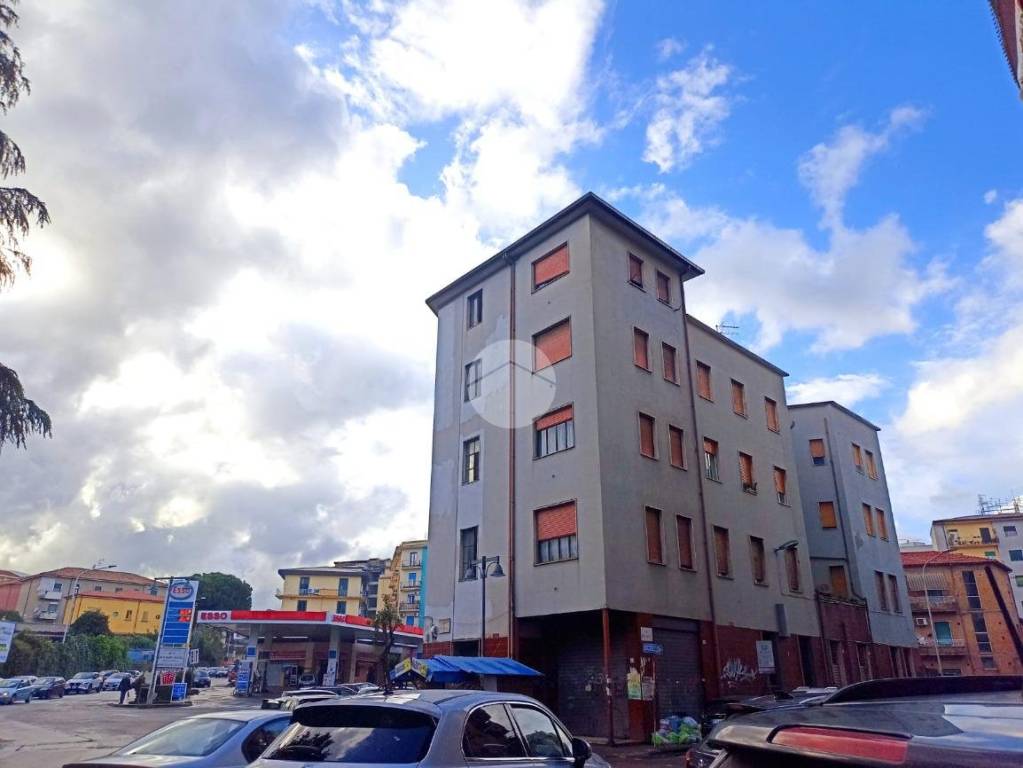 appartamento in vendita a Cosenza in zona Panebianco