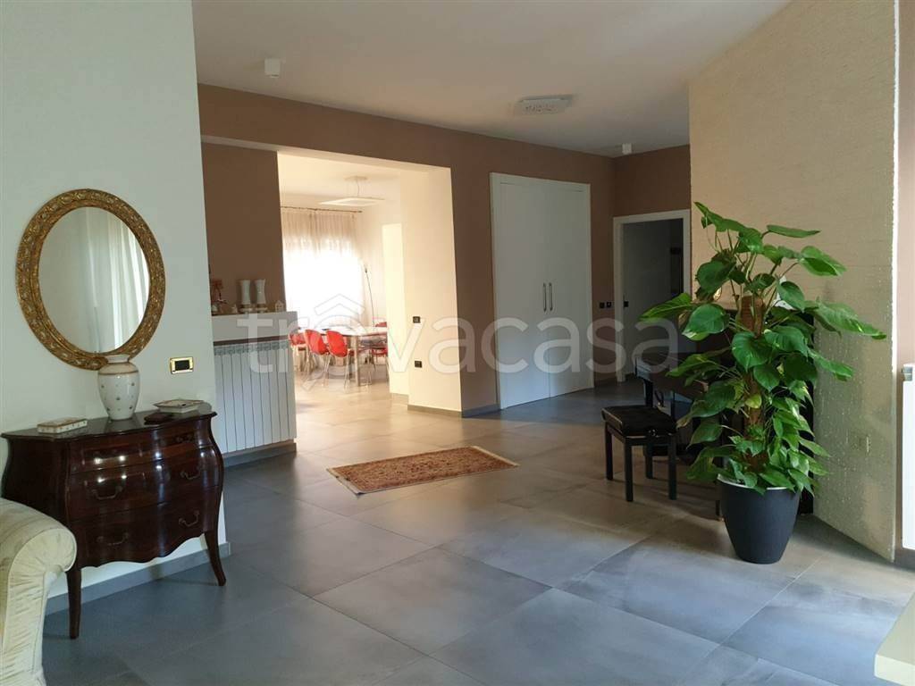 appartamento in vendita a Cosenza in zona Città 2000