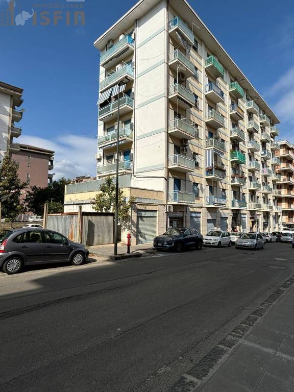 appartamento in vendita a Cosenza in zona Panebianco