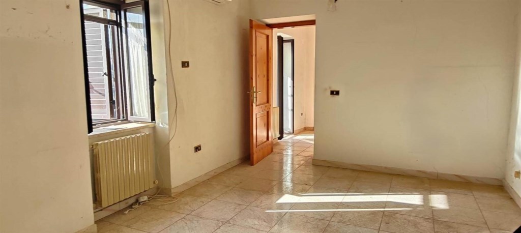 casa indipendente in vendita a Cosenza in zona Cosenza Vecchia