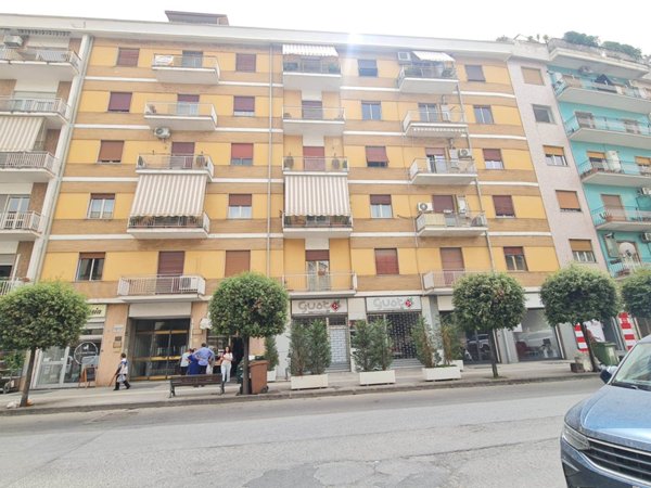 ufficio in vendita a Cosenza