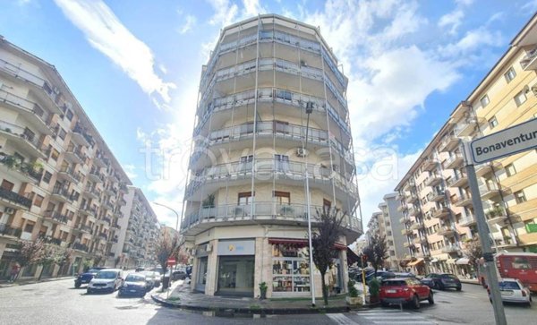 appartamento in vendita a Cosenza in zona Cosenza Vecchia