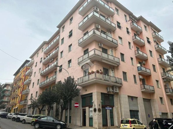 appartamento in vendita a Cosenza in zona Cosenza Vecchia