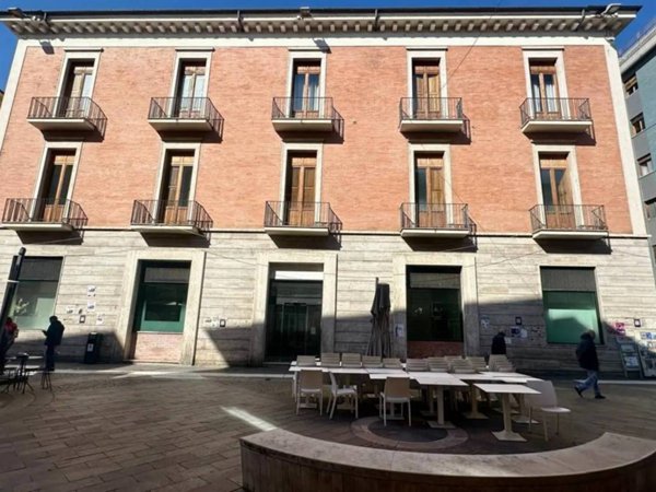 intera palazzina in vendita a Cosenza