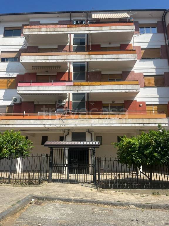appartamento in vendita a Cosenza in zona Città 2000