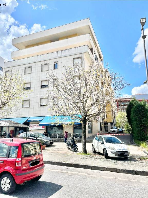 appartamento in vendita a Cosenza in zona Panebianco
