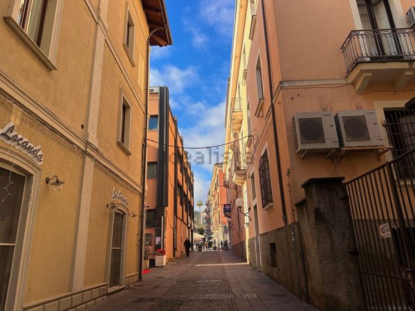 appartamento in vendita a Cosenza in zona Cosenza Vecchia