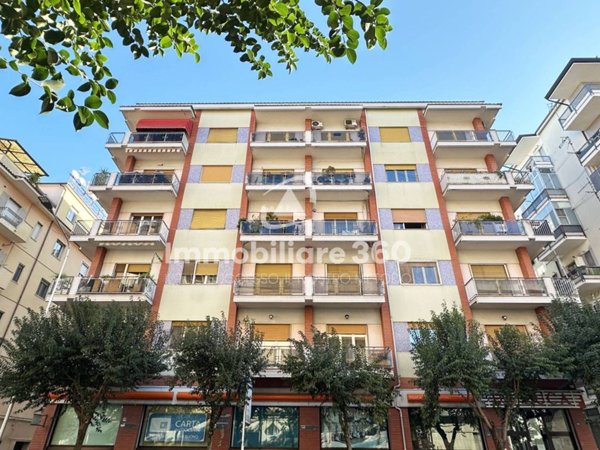 appartamento in vendita a Cosenza in zona Panebianco