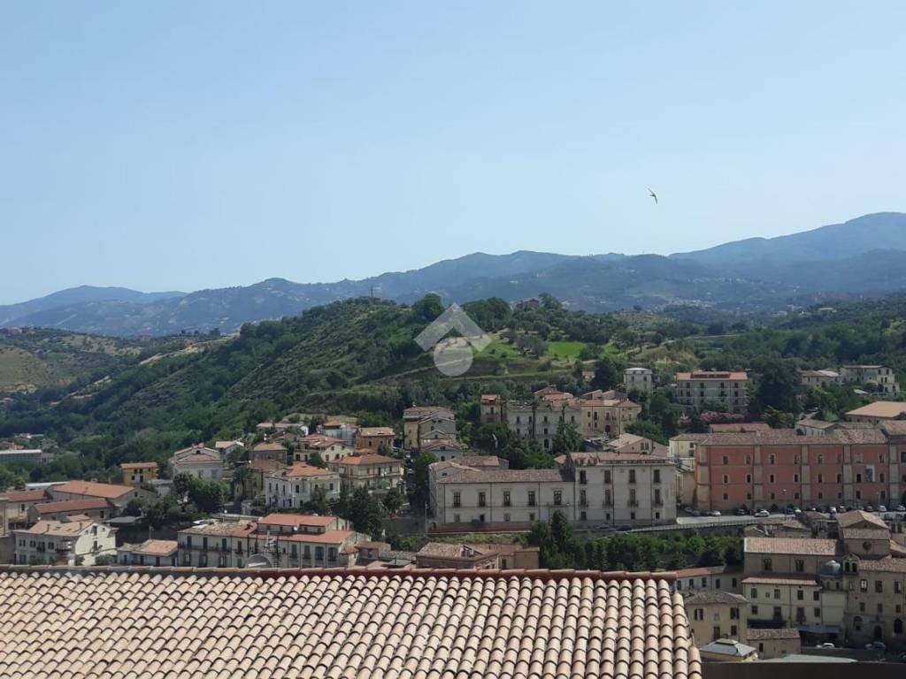 appartamento in vendita a Cosenza in zona Cosenza Vecchia