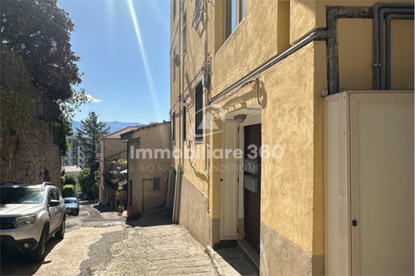 appartamento in vendita a Cosenza in zona Cosenza Vecchia
