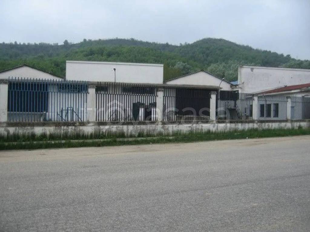 terreno edificabile in vendita a Cosenza in zona Stadio