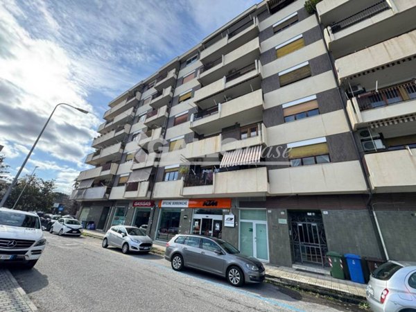 appartamento in vendita a Cosenza in zona Città 2000