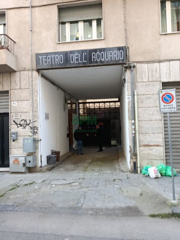 capannone in vendita a Cosenza in zona Cosenza Vecchia