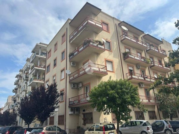 appartamento in vendita a Cosenza in zona Cosenza Vecchia