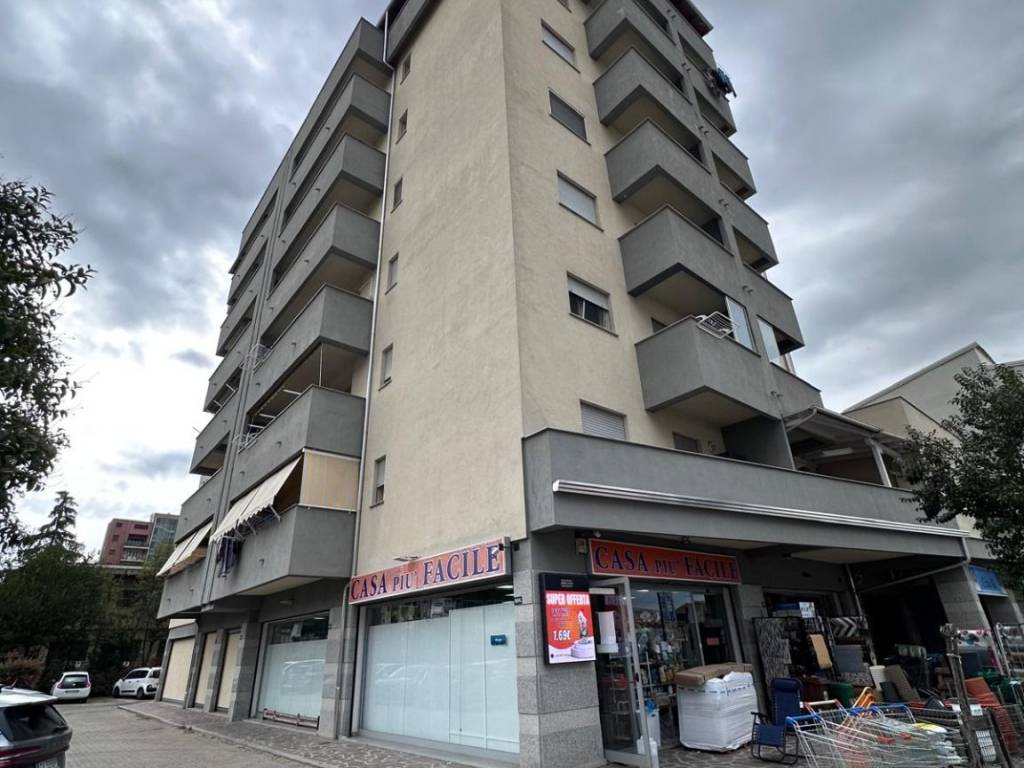 appartamento in vendita a Cosenza in zona Via Popilia
