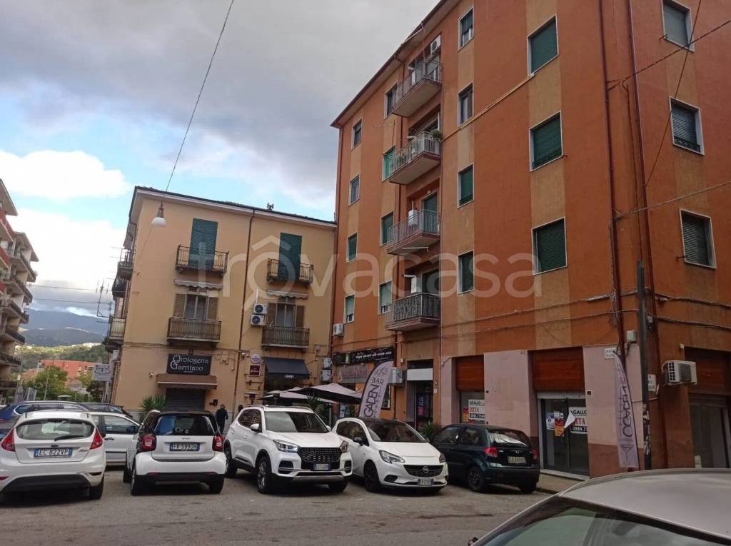 appartamento in vendita a Cosenza in zona Cosenza Vecchia