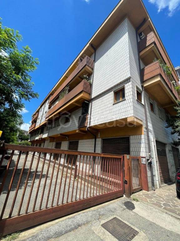 appartamento in vendita a Cosenza in zona Panebianco