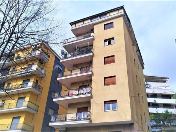 appartamento in vendita a Cosenza in zona Città 2000