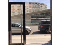 locale commerciale in vendita a Cosenza in zona Cosenza Vecchia