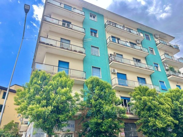 appartamento in vendita a Cosenza in zona Panebianco