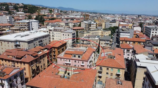 appartamento in vendita a Cosenza in zona Cosenza Vecchia