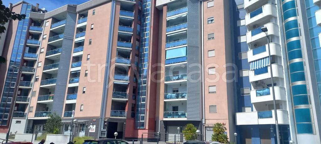 appartamento in vendita a Cosenza in zona Panebianco