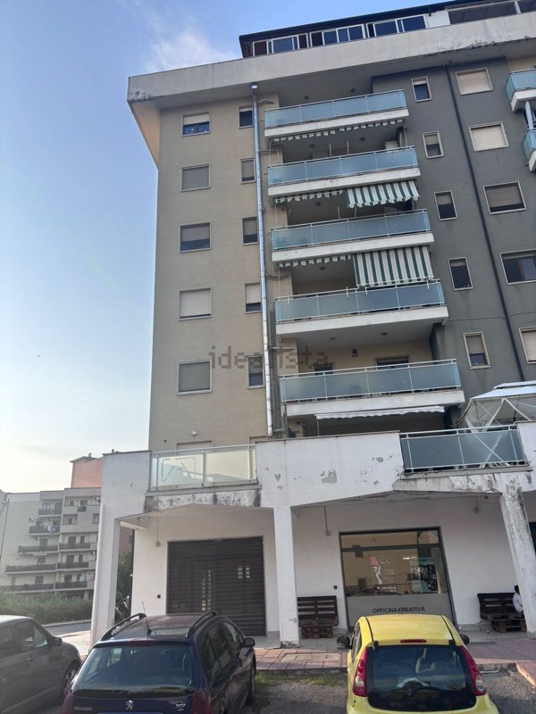 appartamento in vendita a Cosenza in zona Via Popilia