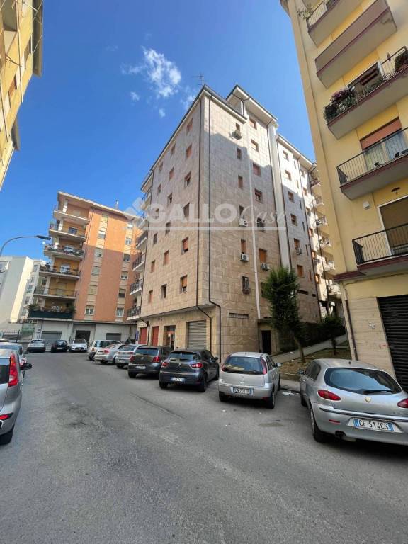 appartamento in vendita a Cosenza in zona Città 2000