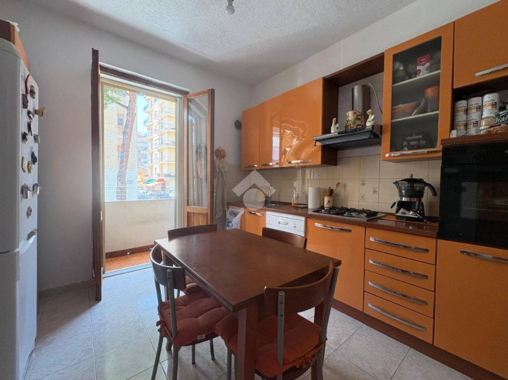 appartamento in vendita a Cosenza in zona Panebianco