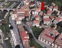 casa indipendente in vendita a Cosenza in zona Cosenza Vecchia