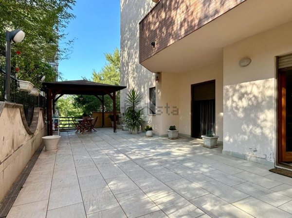 appartamento in vendita a Cosenza in zona De Rada