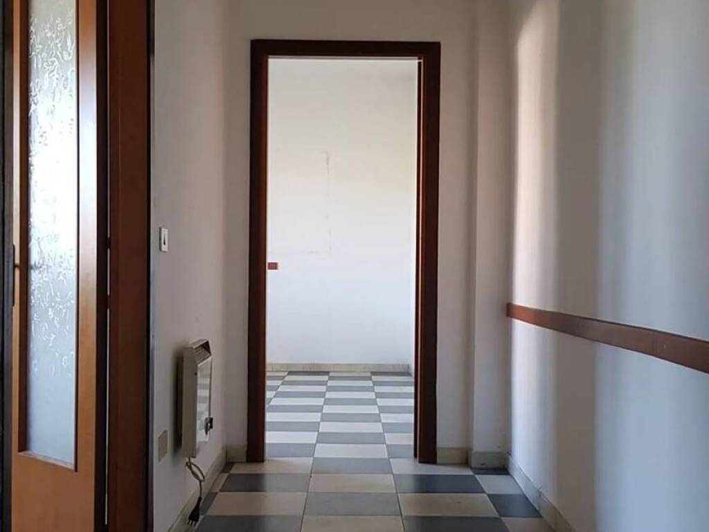ufficio in vendita a Cosenza in zona Città 2000