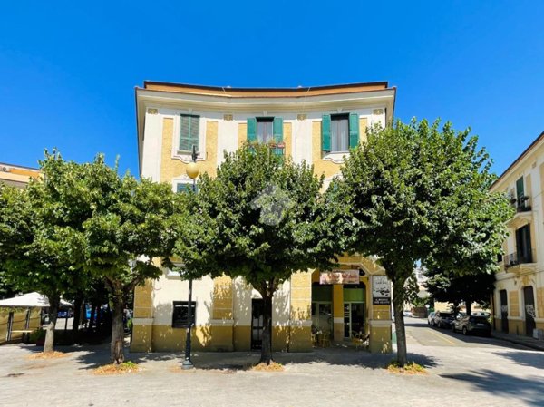 appartamento in vendita a Cosenza in zona Cosenza Vecchia