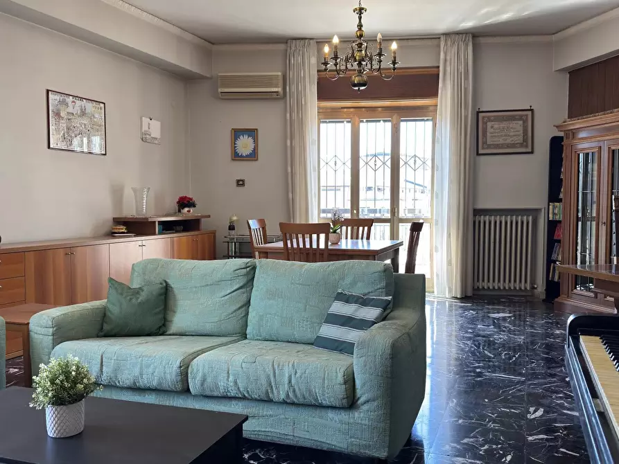 casa indipendente in vendita a Cosenza