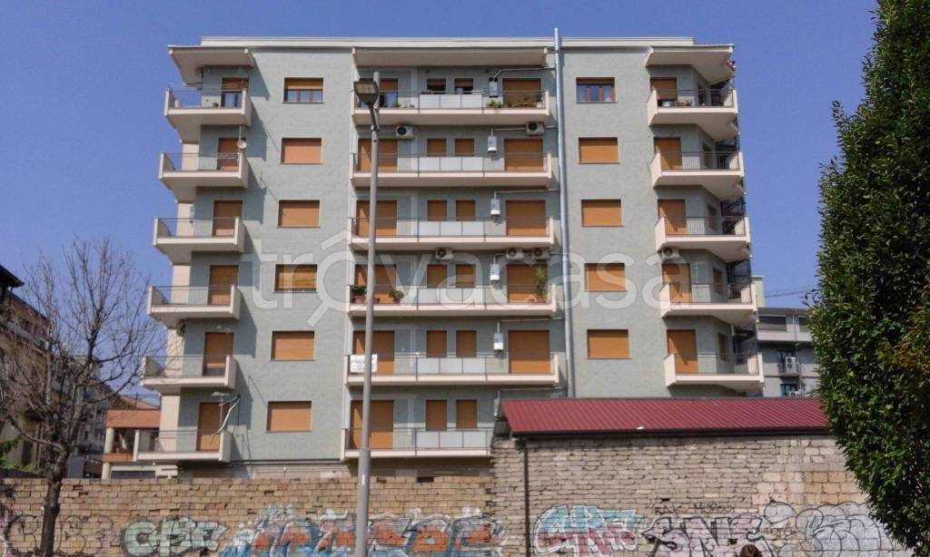 appartamento in vendita a Cosenza in zona Cosenza Vecchia