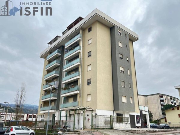 appartamento in vendita a Cosenza in zona Via Popilia