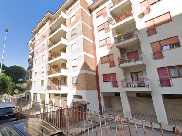 appartamento in vendita a Cosenza in zona Città 2000