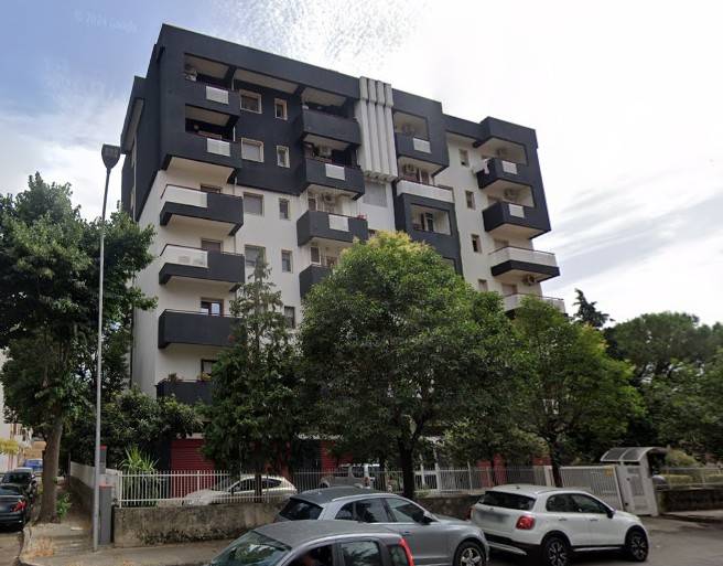 appartamento in vendita a Cosenza in zona Panebianco