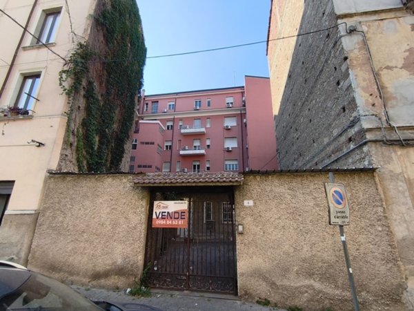 casa indipendente in vendita a Cosenza in zona Cosenza Vecchia
