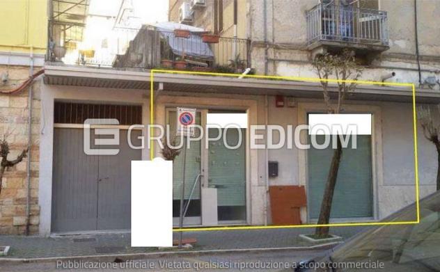 negozio in vendita a Cosenza in zona Cosenza Vecchia