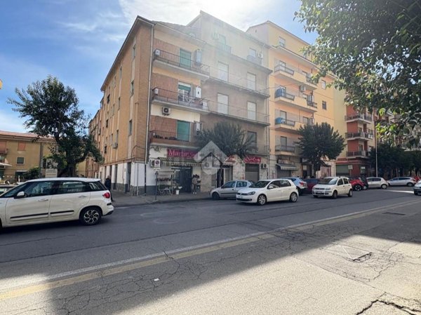 appartamento in vendita a Cosenza in zona Panebianco