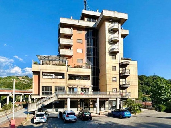 appartamento in vendita a Cosenza in zona Panebianco