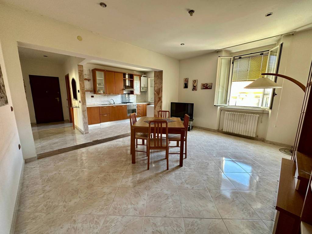 appartamento in vendita a Cosenza in zona Cosenza Vecchia